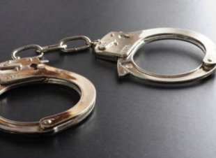  القبض على شخص تعاطى مخدرات ونشر فِعلته بـ