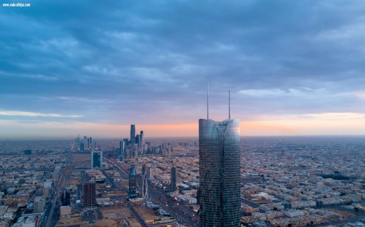 النيابة العامة تطيح بتشكيل عصابي حول للخارج أكثر من 593 مليون ريال بطرق غير مشروعة