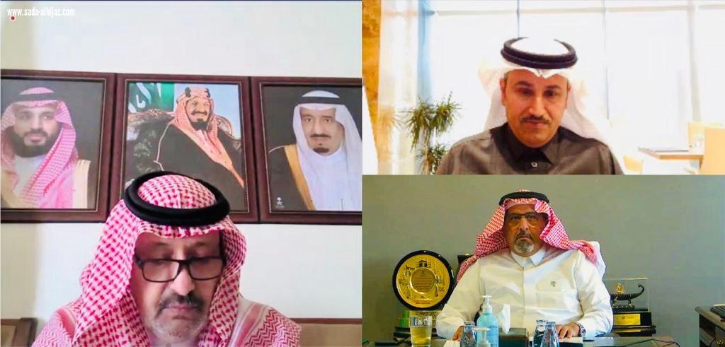 سمو أمير المنطقة وبحضور معالي وزير النقل .. يعلن تدشين مشروع ازدواج طريق الباحة - الحزم – المطار