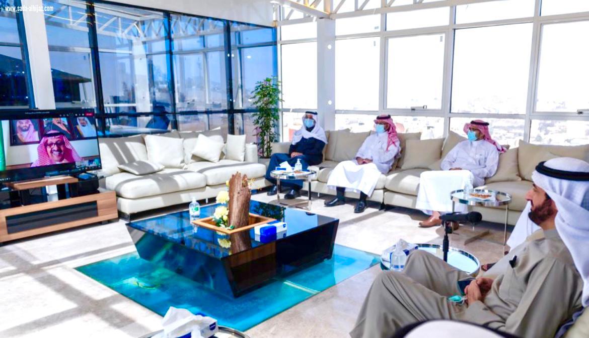 سمو أمير الباحة ومعالي وزير الصحة يبحثان المشاريع الصحية بالمنطقة 