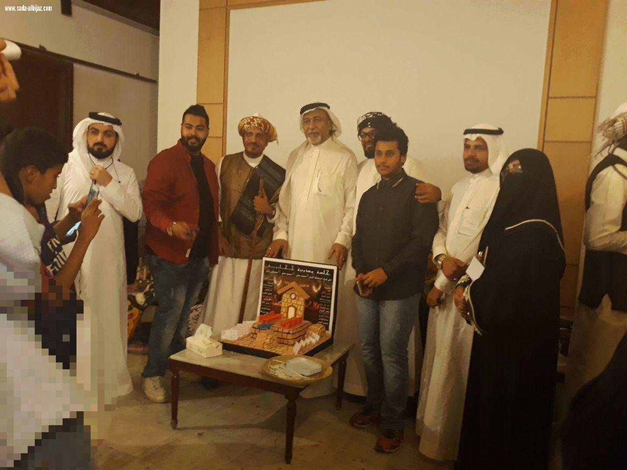 الجلسة المدينية بعنوان الحجرة النبوية المطهرة وحجرات زوجات الرسول صلى الله عليه وسلم
