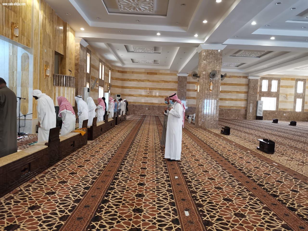 الحازمي يتابع تطبيق الإجراءات الاحترازية في مساجد وجوامع بيش