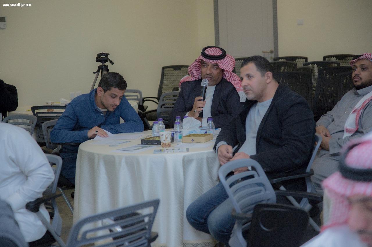 حلول التسويق تقدم ورشة عمل أساسيات التسويق في مقرها في برنامج بادر حاضنة التقنية 