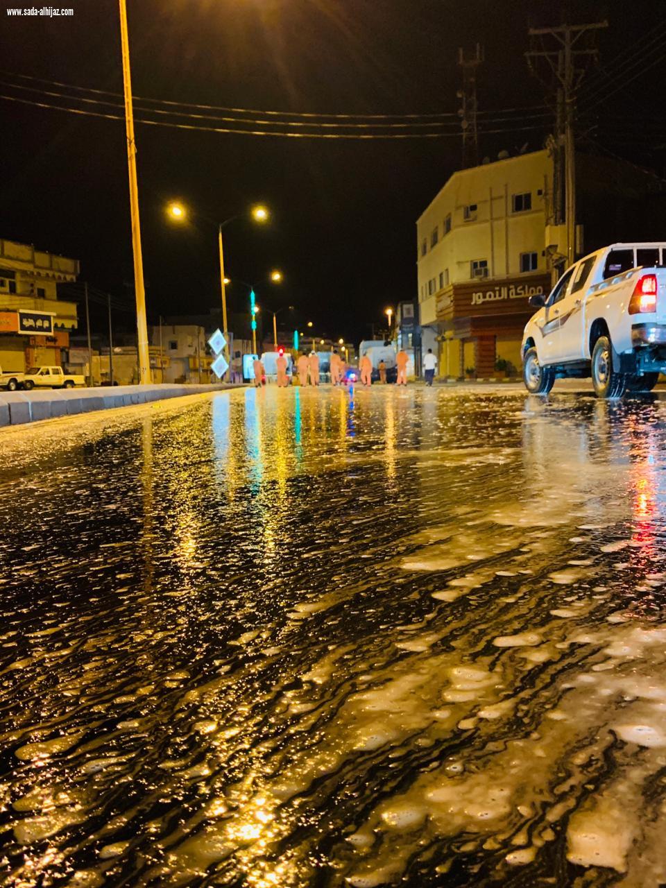 بلدية محافظة أضم تجند 42 موظف و130 عامل تساندهم 40 آلية لتنفيذ خطة بلدية محافظة أضم لمكافحة فيروس كورونا