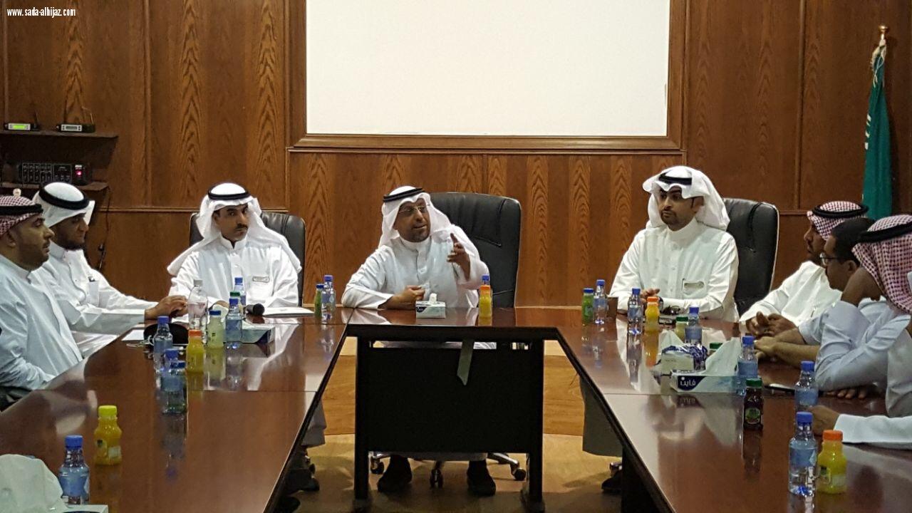 السلمي يعقد الاجتماع التعريفي الأول لرعاية المتميزين بمكتب النسيم