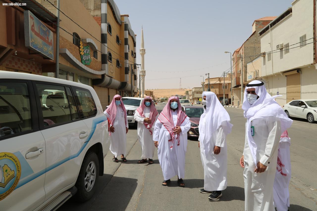 مدير فرع هيئة القصيم يزور هيئة الشماسية ويتفقد العمل الميداني