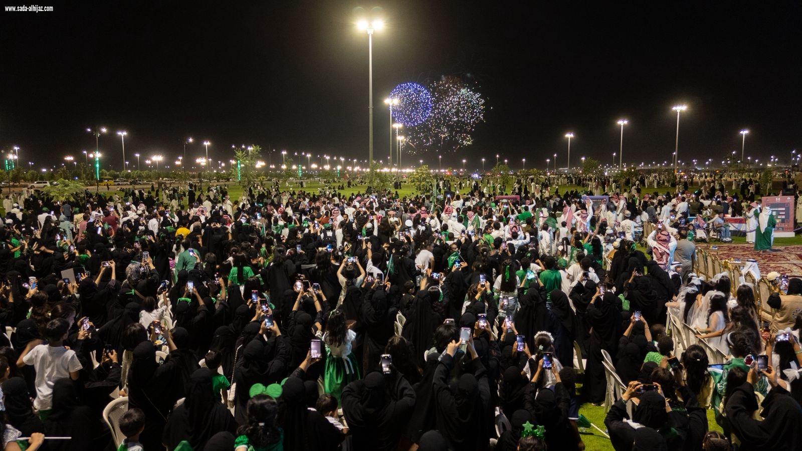 حضور جماهيري غفير لفعاليات أمانة تبوك بمناسبة اليوم الوطني الـ95