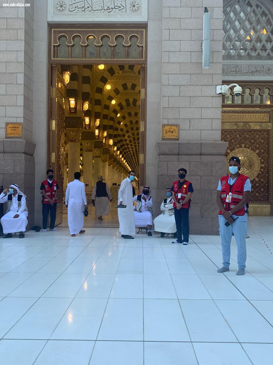 تطوع هلال المدينة المنورة يشارك   بفرق إسعافية وتثقيفية خلال اجازة عيد الاضحى بالمسجد النبوي