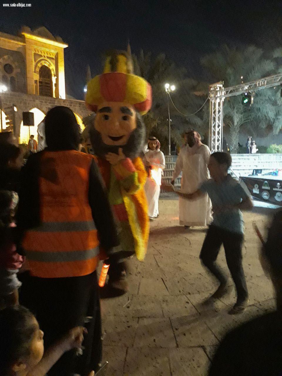 فعالية مسرح زوايا تستمر باستضافت فرقة واي فاي الترفيهية