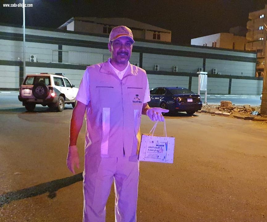 تتواصل الحملات الميدانية للتوعية والكشف البصري وجمعية اليقظة تقدم هدايا للصحيين 