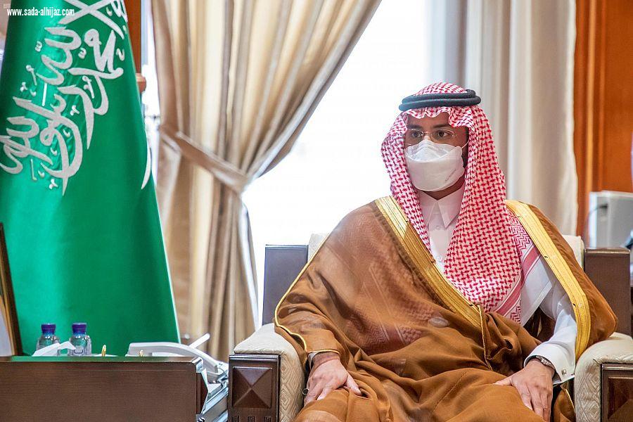 سمو نائب أمير منطقة حائل يتسلم تقريراً عن الجولات الرقابية لمتابعة الإجراءات الاحترازية في مساجد المنطقة