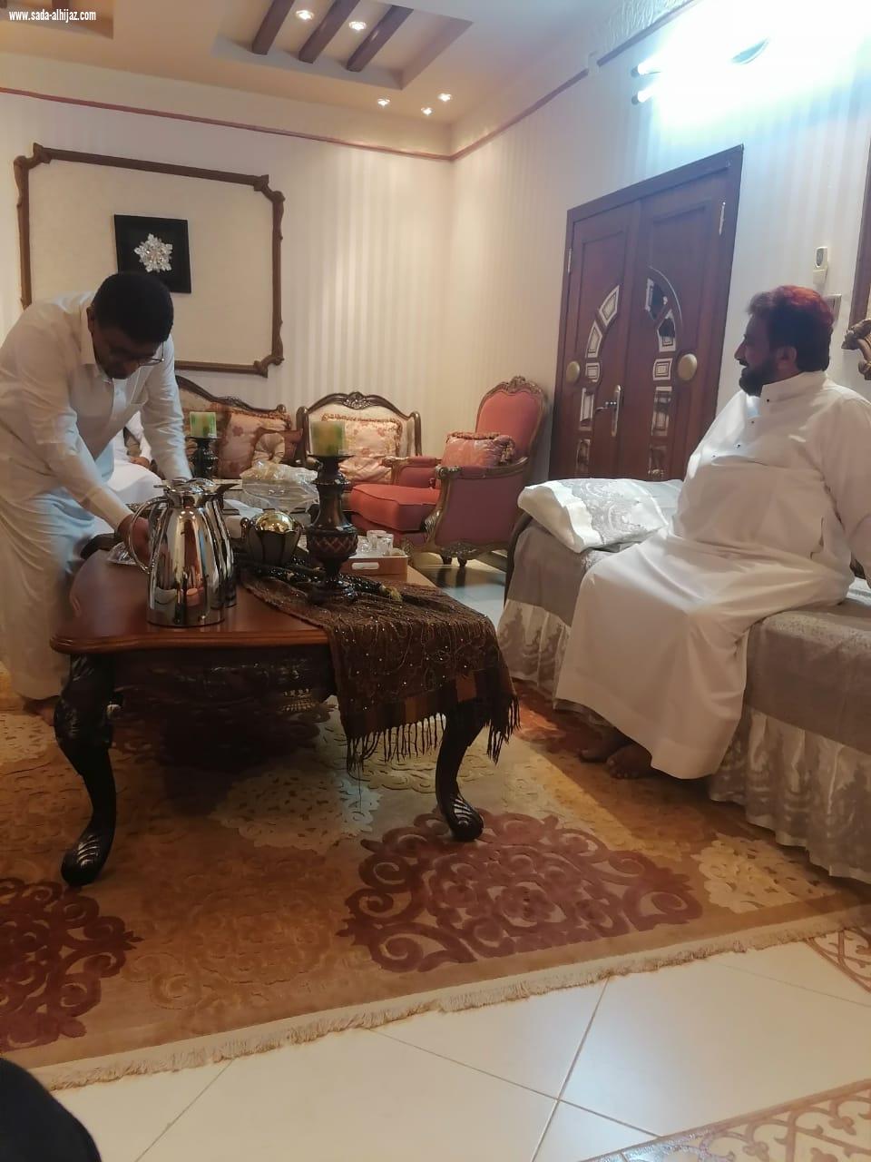 رئيس النادي في زيارة لرئيس فريق الكواكب الرفاعي 