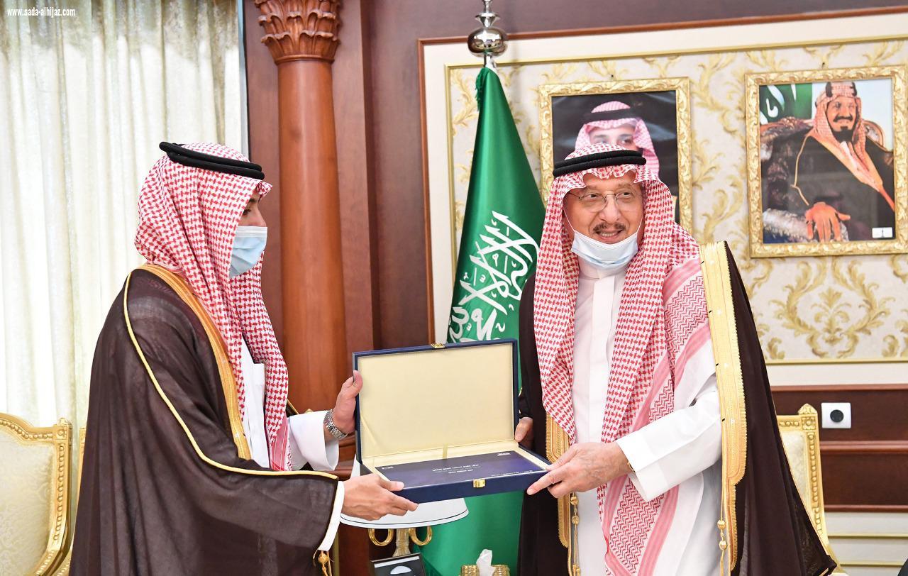 سمو أمير منطقة جازان وسمو نائبه يستقبلان مدير صندوق تنمية الموارد البشرية ..