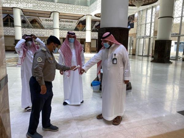 بالتزامن مع عودة الموظفين     تكثيف الجولات الميدانية للتأكد من تطبيق الإجراءات الاحترازية