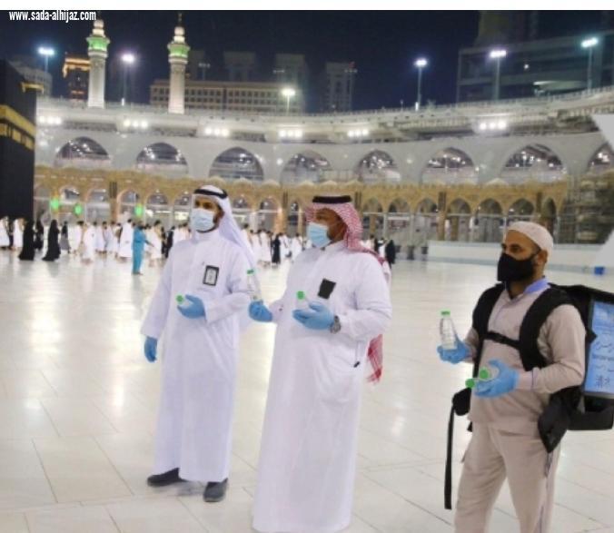 توزيع 8 ملايين لتر زمزم على قاصدي المسجد الحرام