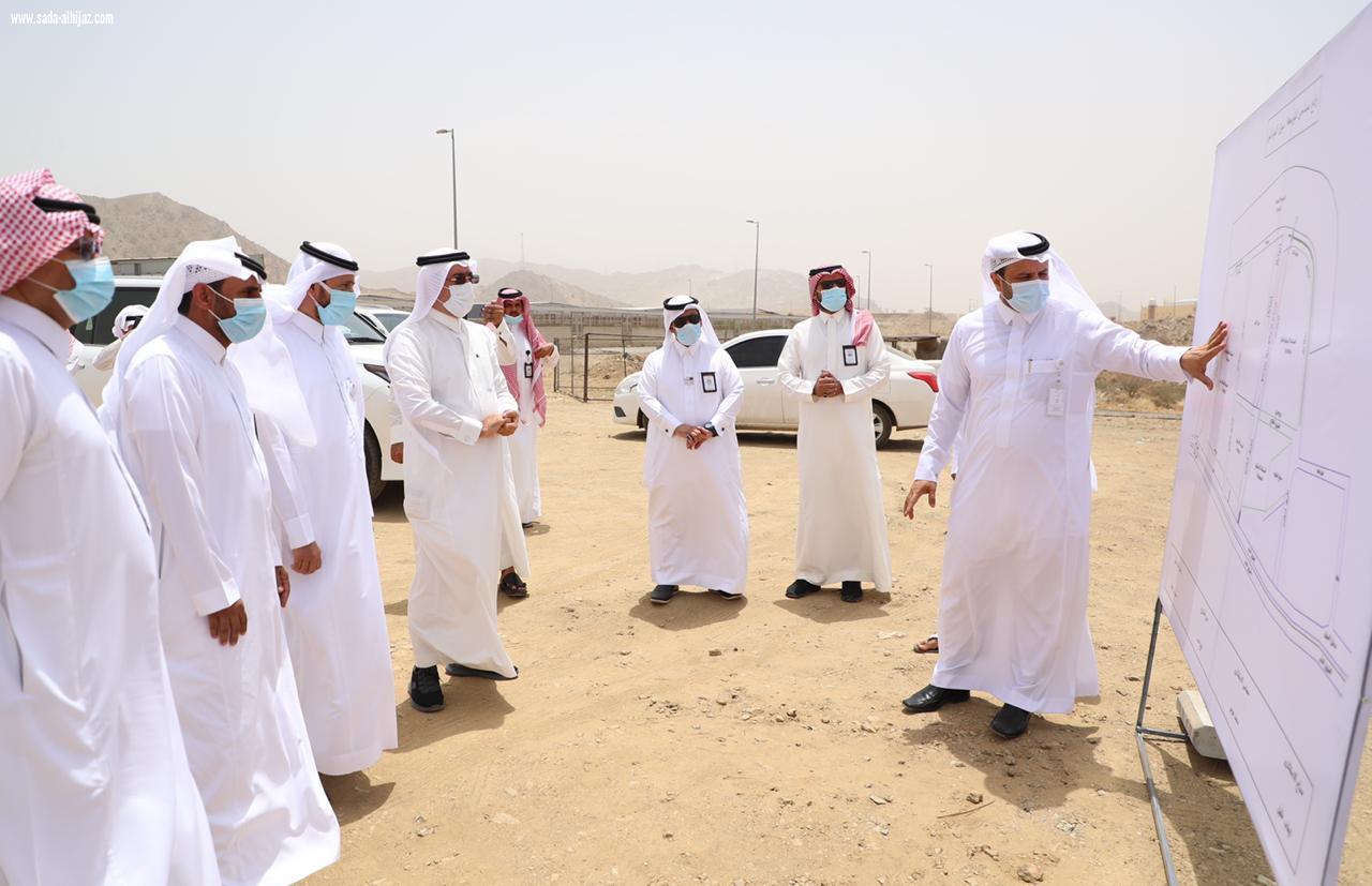 أمين عسير يتفقد محافظة محايل ويقف على عدد من المشروعات