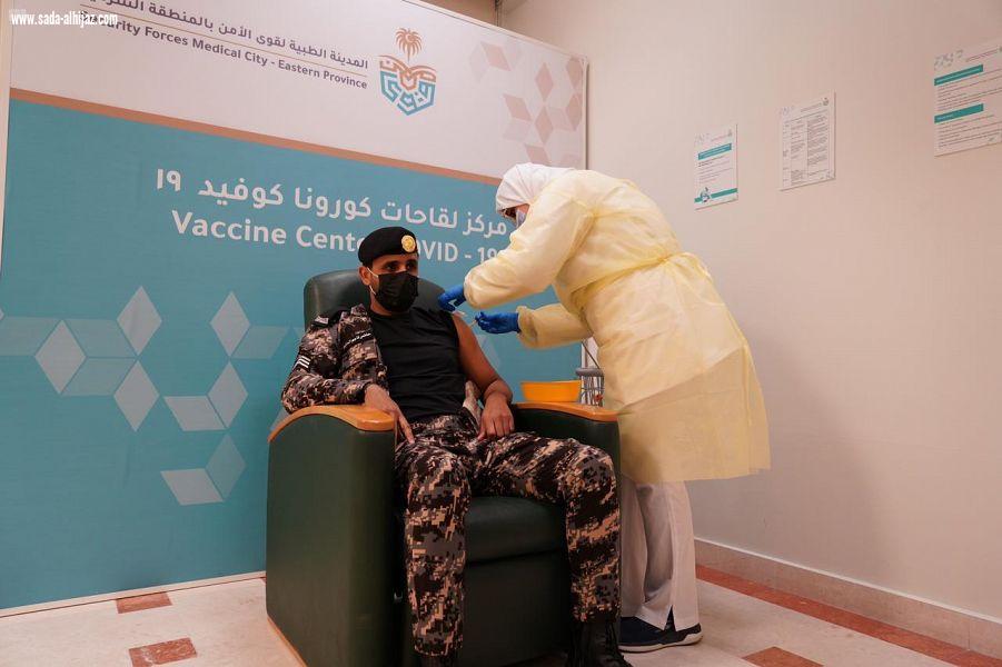 مركز لقاحات فيروس 