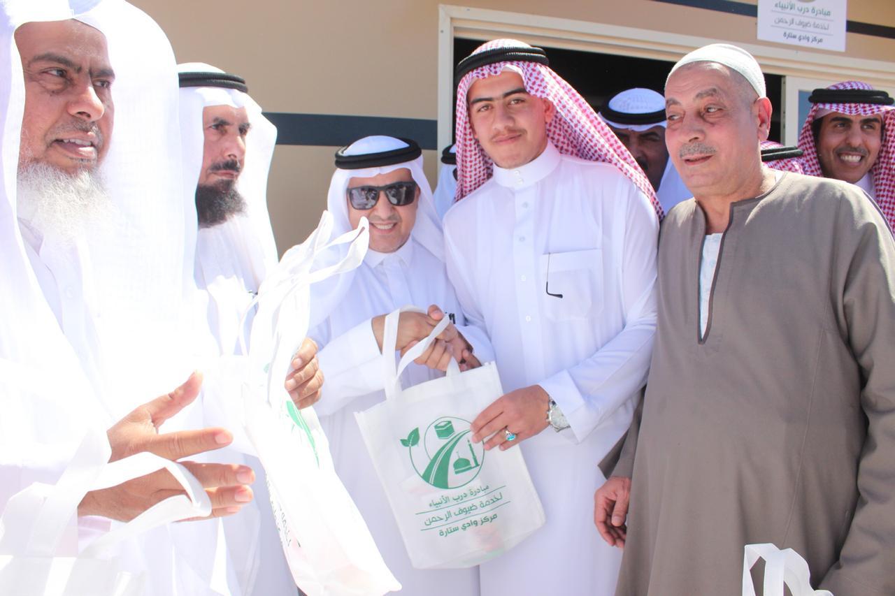 محافظ خليص يفتتح الموقع الرابع لمبادرة  درب الأنبياء بوادي ستارة