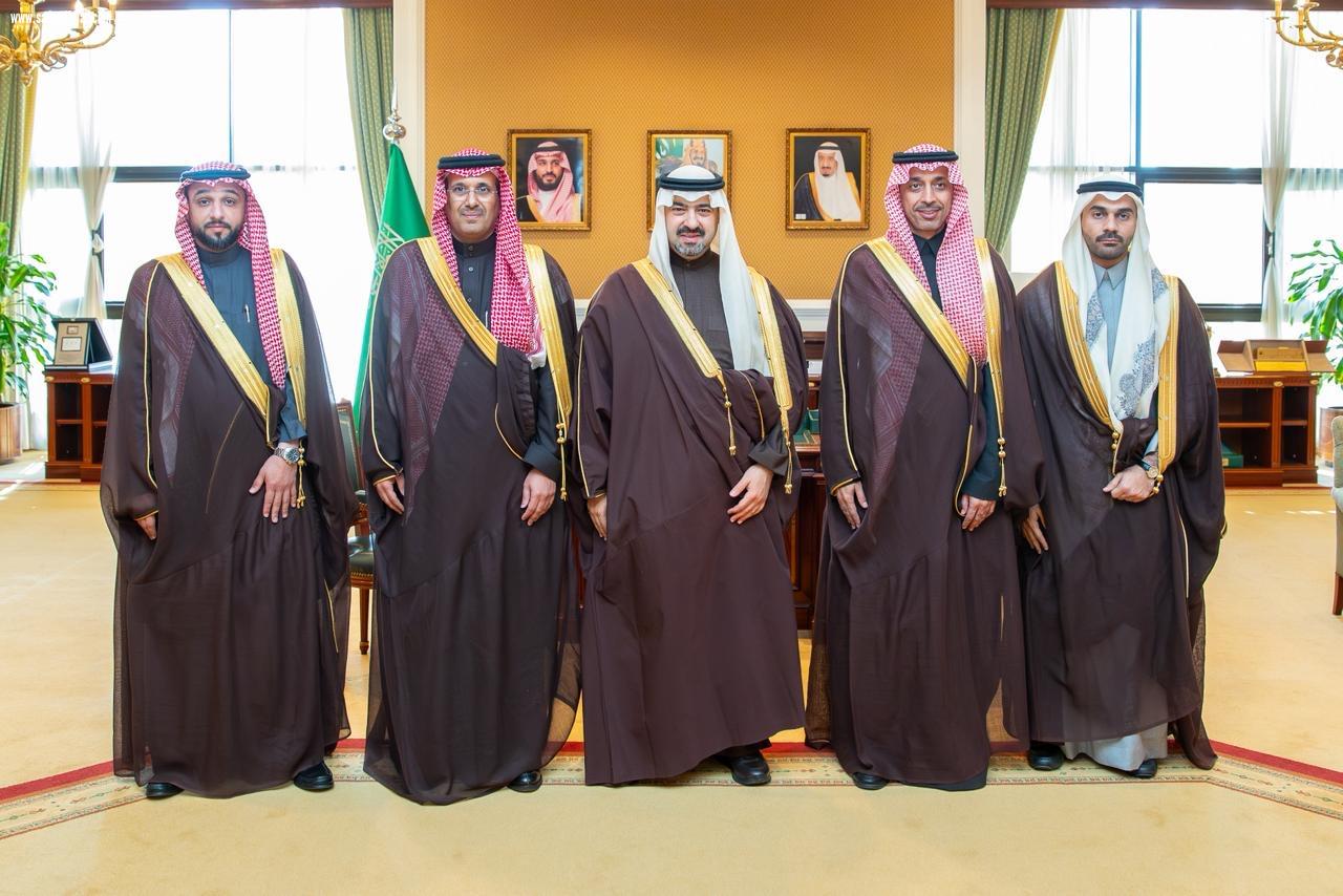 نائب أمير تبوك يطلع على تقرير عن أعمال الهيئة السعودية للمدن الصناعية ومناطق التقنية 