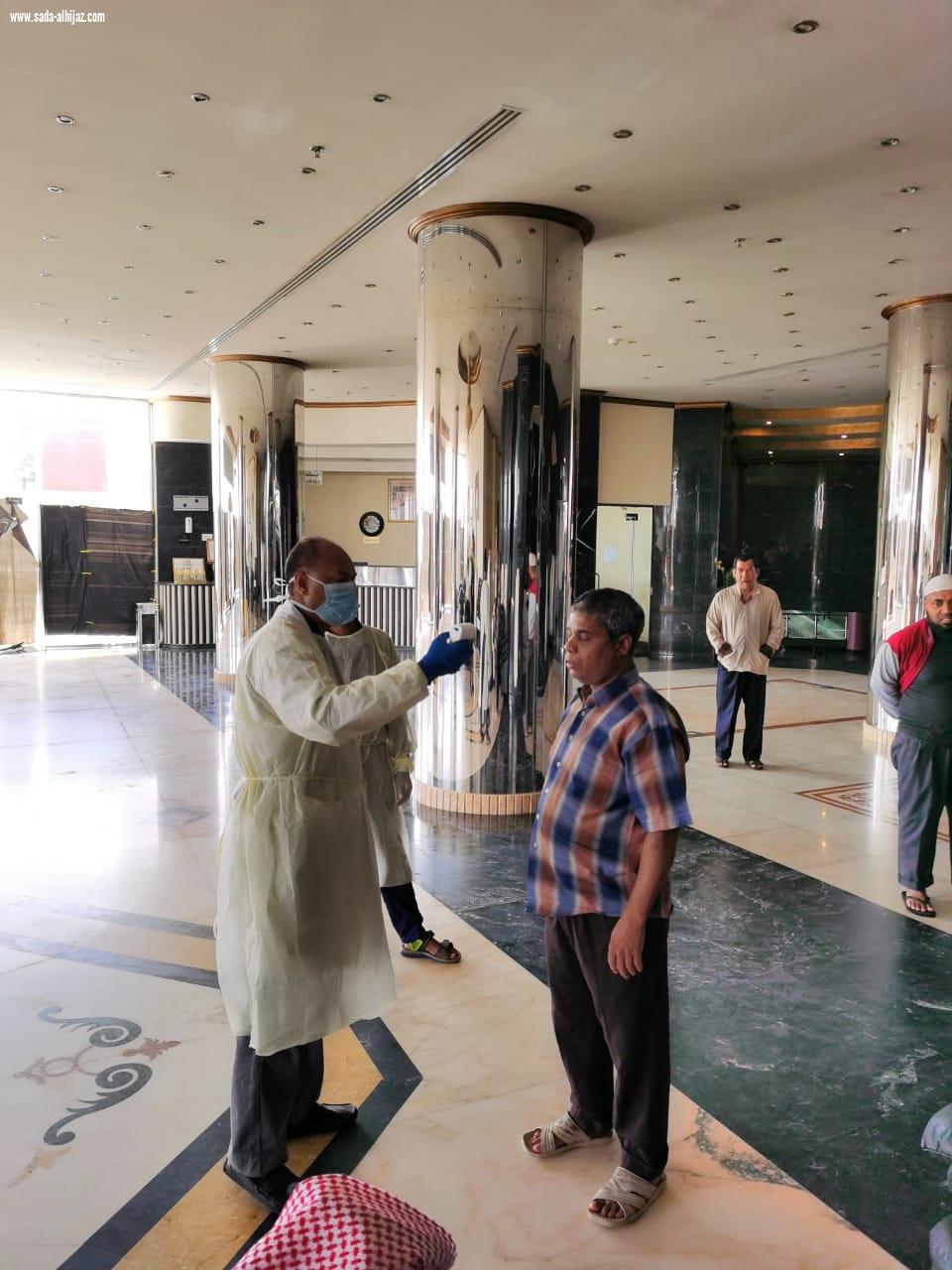 الكشف على 118 عامل بمركز صحي الهدا