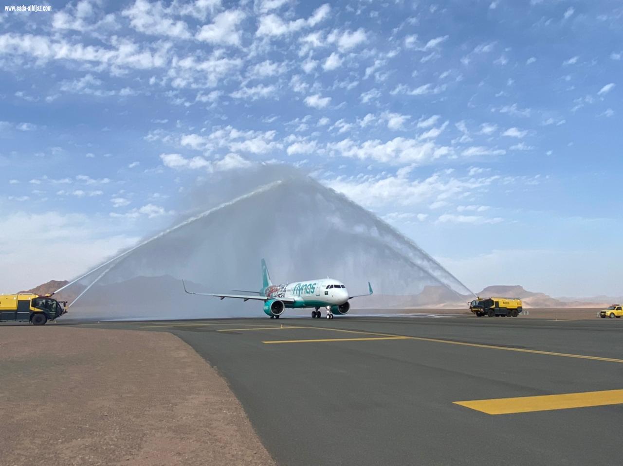 وصول أولى رحلات طيران ناس إلى مدينة العلا التاريخية