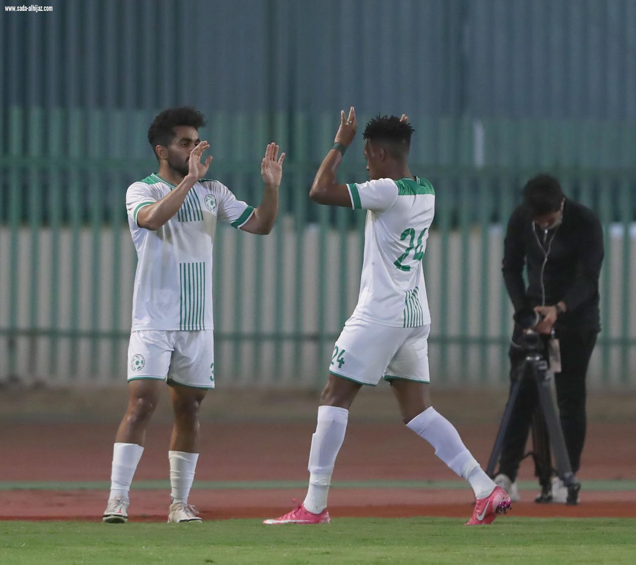 صقور المستقبـل .. صدارة ونهائي