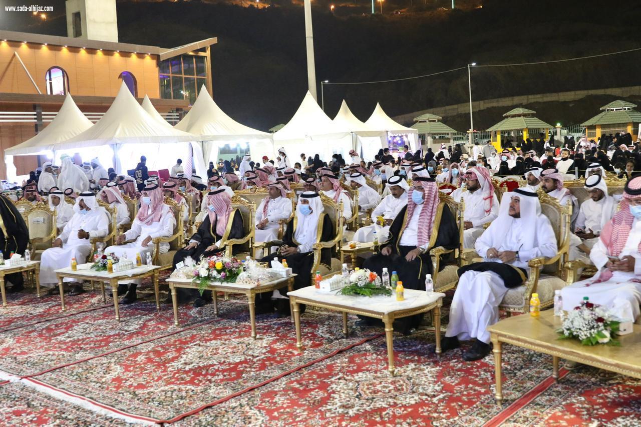 بحضور وكيل إمارة منطقة الباحة وأمين المنطقة  وسام البادية 2  تختتم فعاليتها مسكاً بفراشة المندق  