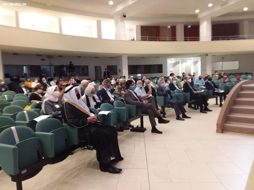 معالي الدكتور سرحان يشارك في اللقاء الإسلامي المسيحي في إيطاليا 