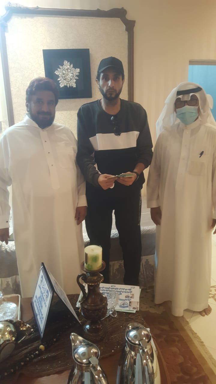 رئيس النادي في زيارة لرئيس فريق الكواكب الرفاعي 