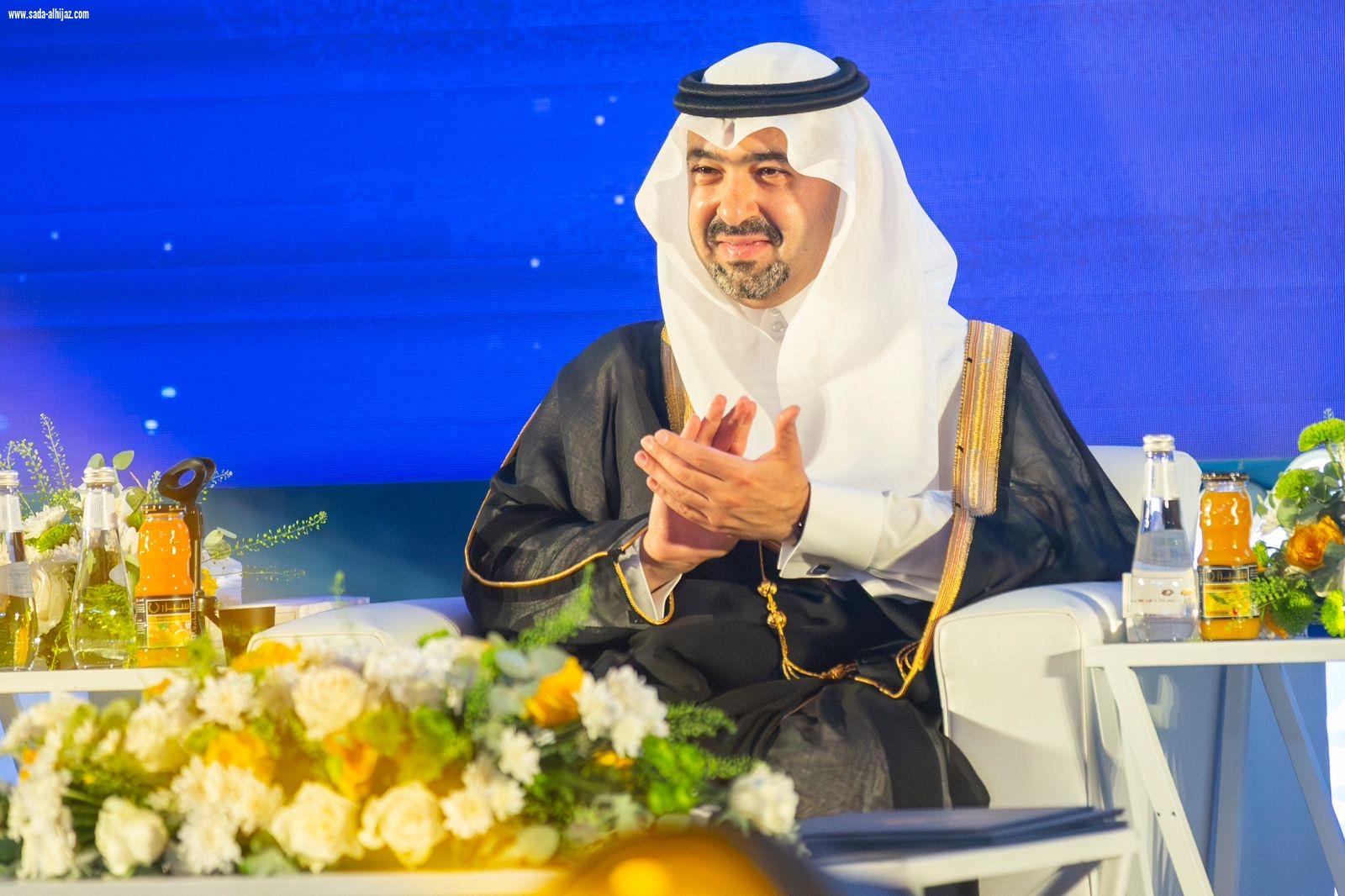 نائب أمير منطقة تبوك يشهد حفل تخريج متدربي ومتدربات التقني بالمنطقة 