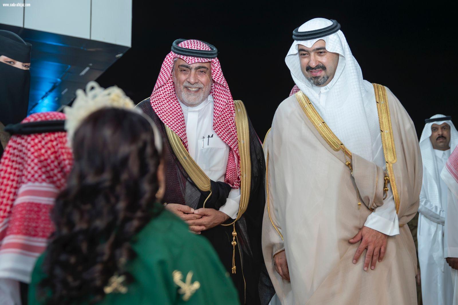 نائب أمير تبوك يشارك تعليم المنطقة الاحتفال باليوم الوطني الـ95 للمملكة  