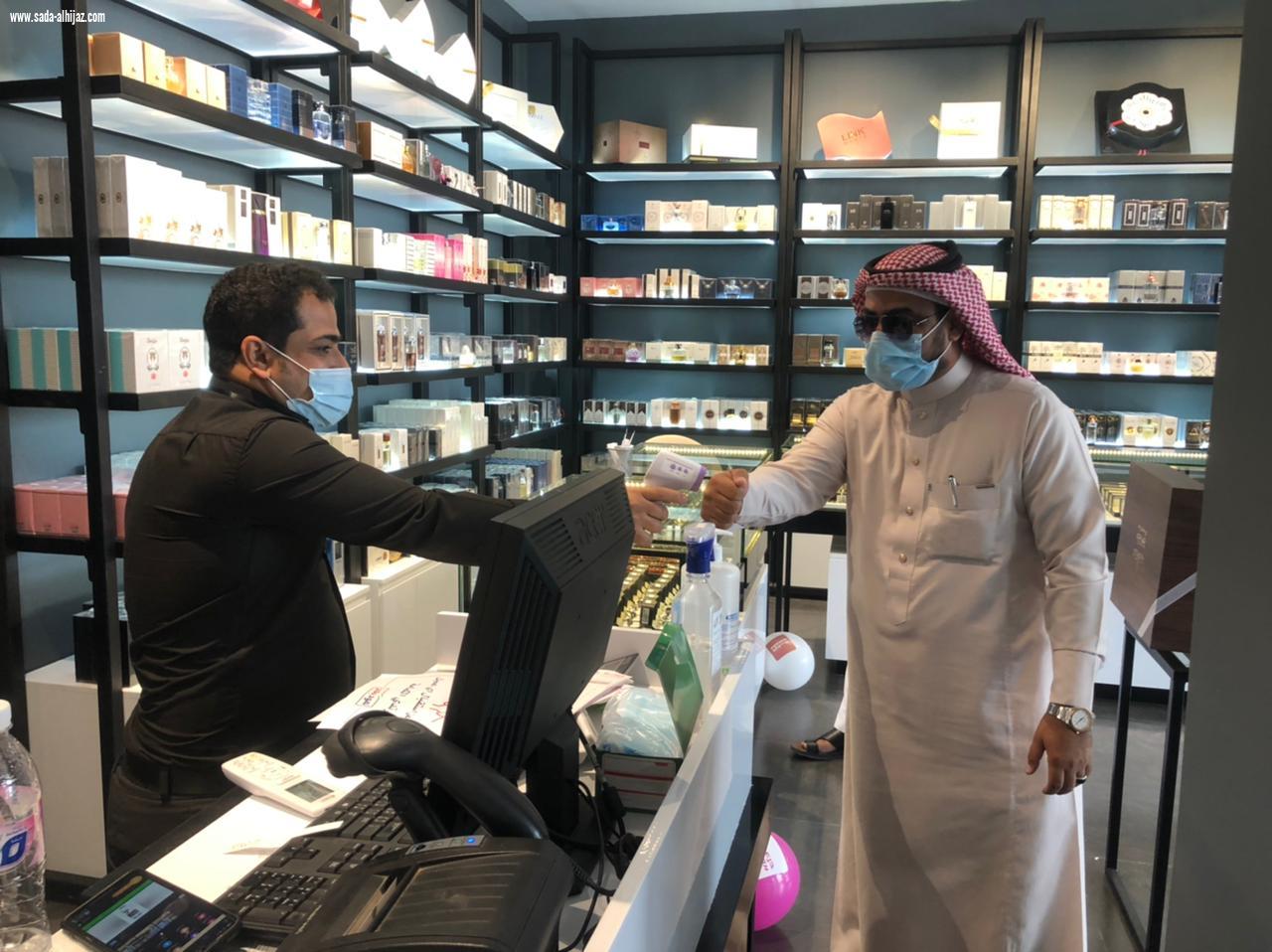 بلديه الشقيق تشدد من جولاتها الرقابيه.. وتؤكد : لاتهاون في الإجراءات الاحترازية 