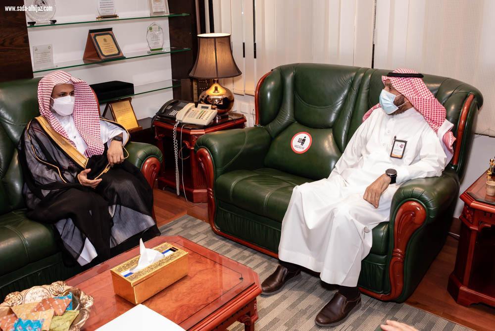 *مدير عام فرع  هيئة الأمر بالمعروف بالمنطقة الشرقية يلتقي بالمدير العام للشؤون الصحية بالمنطقة*