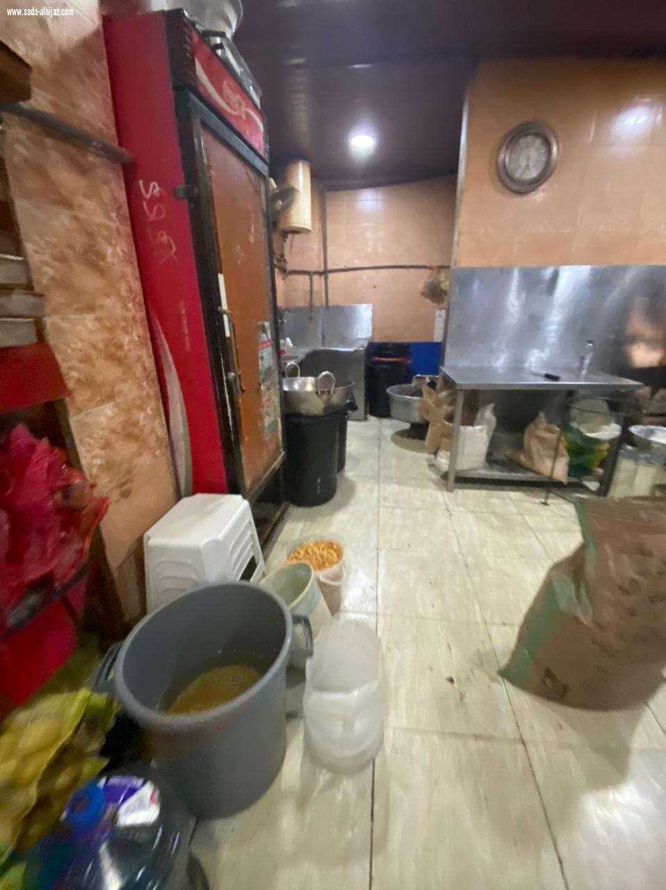 بلدية وسط الدمام تنفذ أكثر من 200 جولة رقابية على المنشآت التجارية في المنطقة المركزية بالدمام  