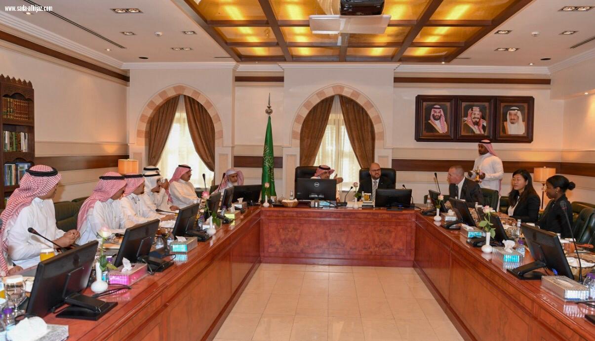 أمين منطقة المدينة المنورة يلتقي بسعادة القنصل العام الأمريكي