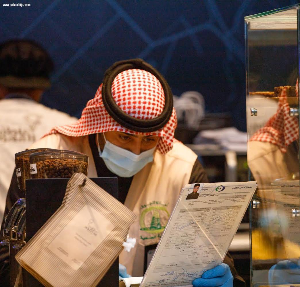 أمانة الجوف تنفذ أكثر من 1600 جولة لمراقبة تدابير كورونا وتغلق 60 منشأة مخالفة