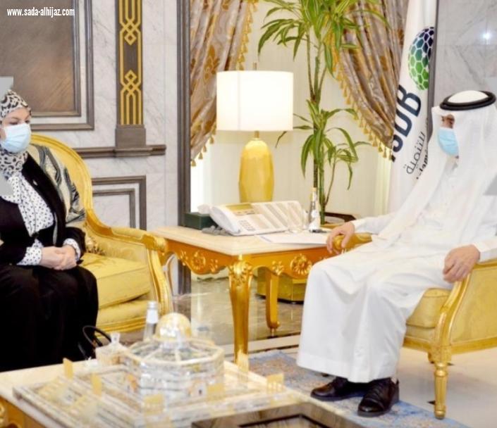 رئيس البنك الإسلامي يلتقي القائم بالأعمال العراقي وسفير أذربيجان