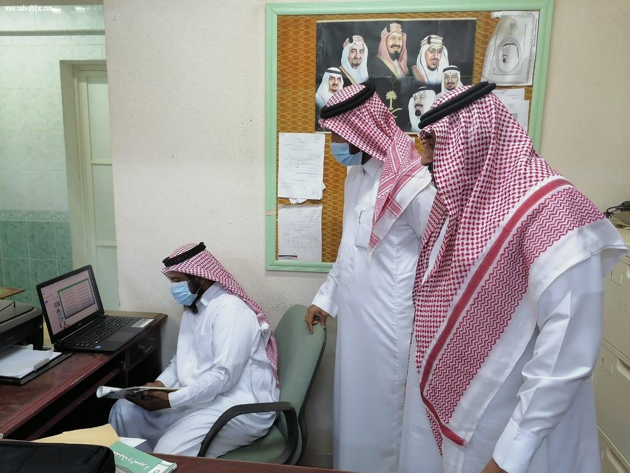 الجباري يزور مدرسة الطاهرية الابتدائية