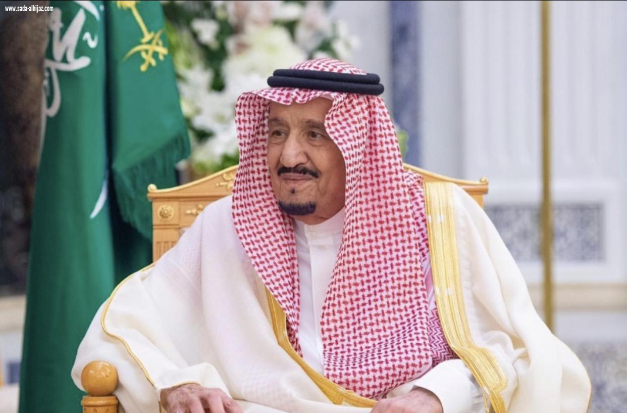انفاذا لتوجيهات خادم الحرمين الشريفين . تمديد الإقامة و«الخروج والعودة» و«الزيارة» آلياً دون مقابل في الدول المُعلّق القدوم منها