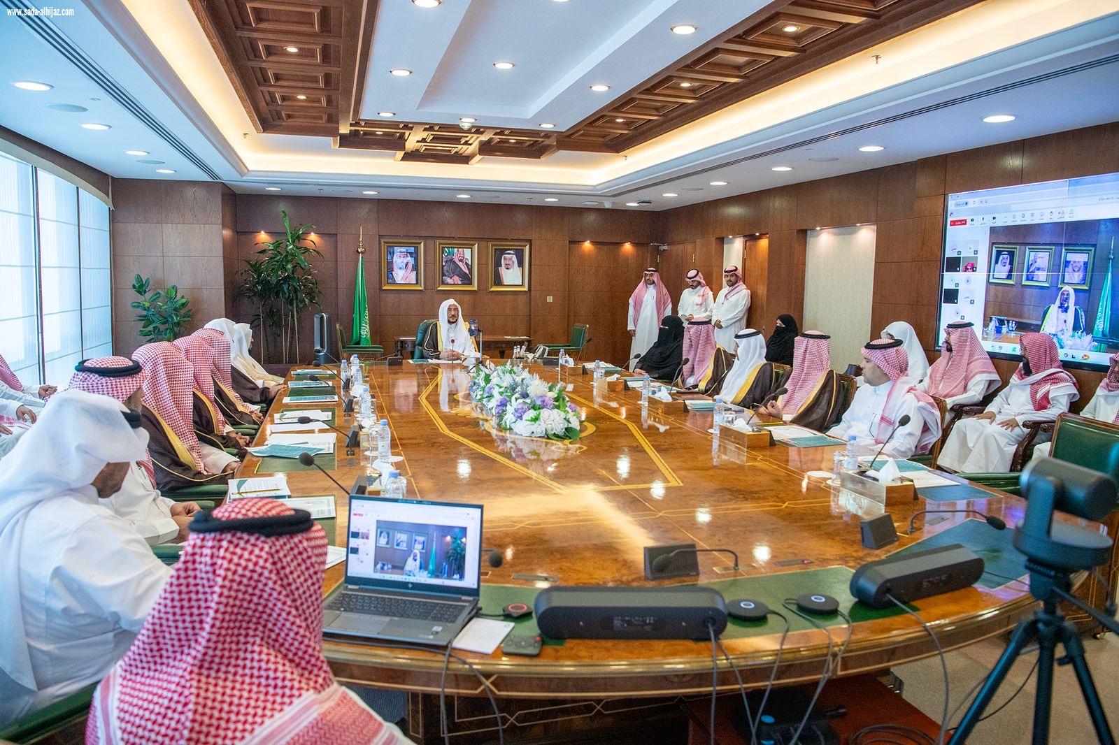 د. عبداللطيف آل الشيخ 
