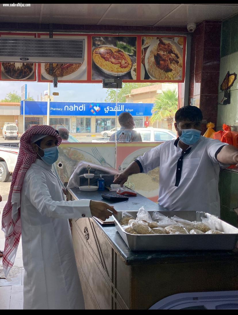 بلدية الدرب تنفذ جولات رقابية مكثفة للتأكد من تطبيق الإجراءات الاحترازية من فايروس كورونا