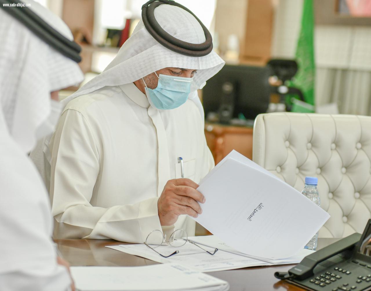 معالي رئيس جامعة الباحة يترأس اجتماع اللجنة العليا للخطة الاستراتيجية الثالث للعام الجامعي الحالي ١٤٤٢