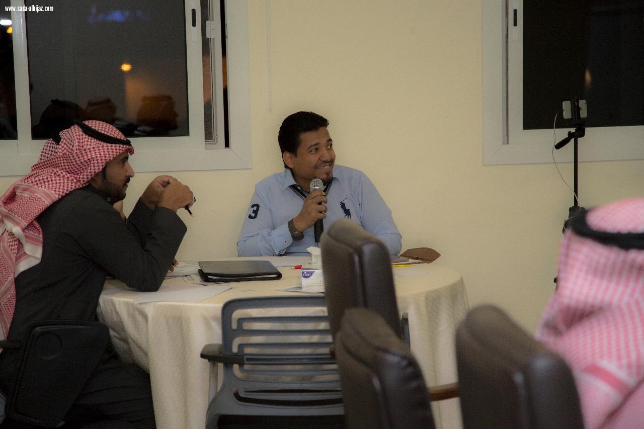 حلول التسويق تقدم ورشة عمل أساسيات التسويق في مقرها في برنامج بادر حاضنة التقنية 