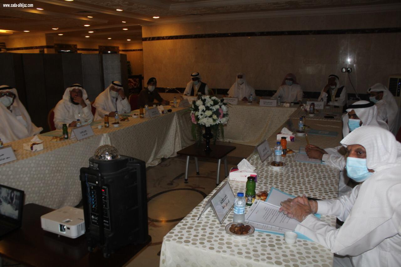 مركز حي النزهة يعقد إجتماع مجلس الإدارة لدورته الجديدة  في الربع الثاني