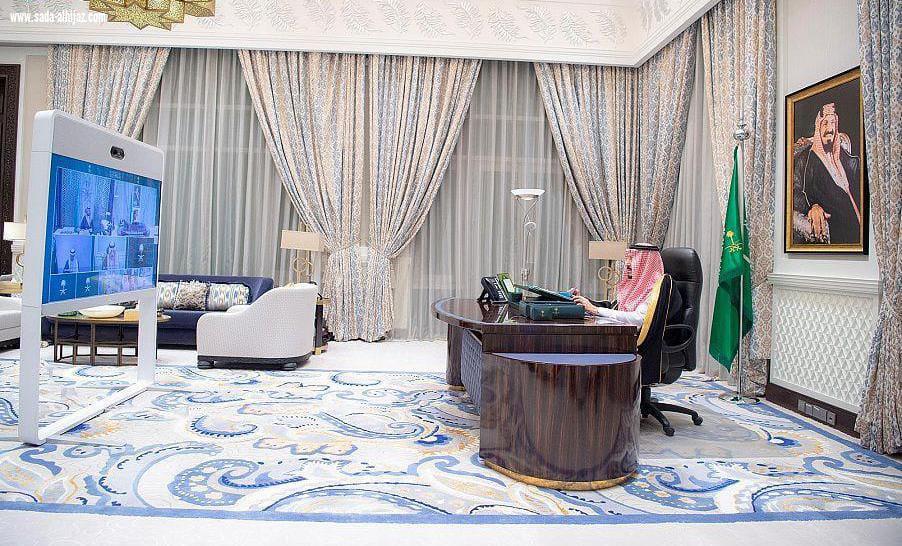 الوزراءيعقد جلسته برئاسة خادم الحرمين ويتخذ عدداً من القرارات 