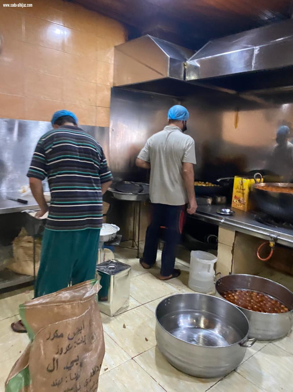 بلدية وسط الدمام تنفذ أكثر من 200 جولة رقابية على المنشآت التجارية في المنطقة المركزية بالدمام  