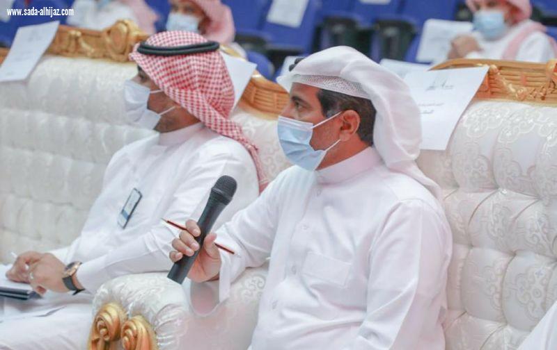 وزير الصناعة والثروة المعدنية يلتقي رجال الأعمال والصناعيين في جازان