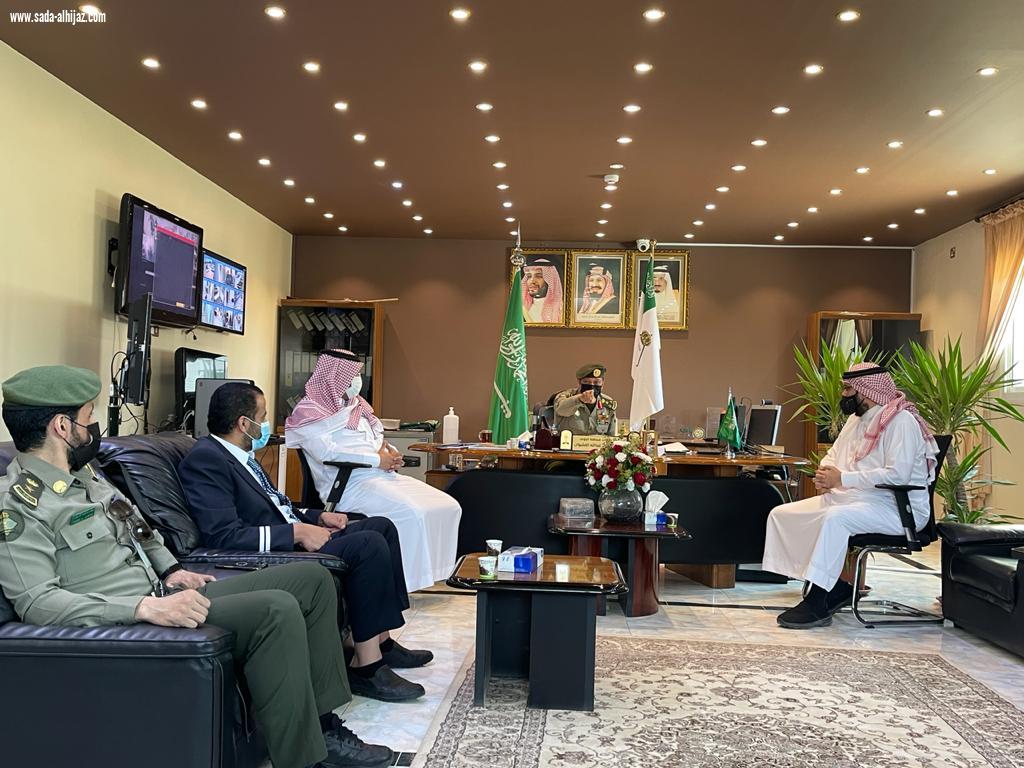 مدير جوازات الجوف يجتمع مع مدير الخطوط السعودية بمنطقتي الجوف والحدود الشمالية
