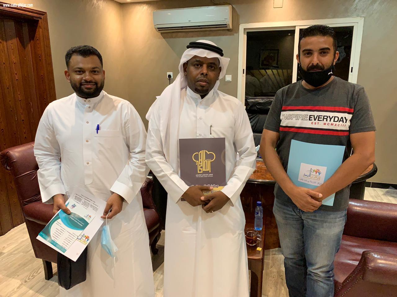 مبادرة مميزة بمركز حي النزهة في الأيام العشر من ذي الحجة   للأسر المتعففة والمحتاجين