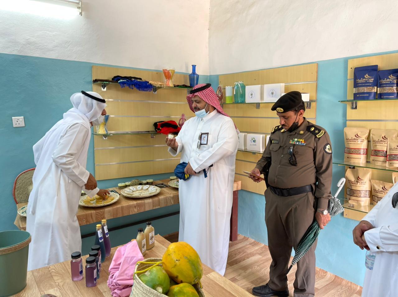 محافظ الداير» يدشن مشاريع تطويرية وصناعات تحويلية بـ«مزرعة المالكي الشرقة»
